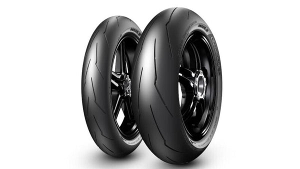 Pirelli Tyre Set Supercorsa V2 (120/70ZR17 SC2+200/55ZR17 SC2)